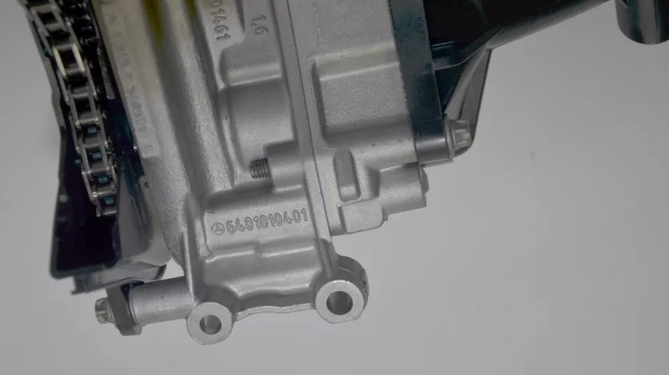Original Used Oil Pump CDI OM640 A6401800301/1810401 for Mercedes W169 W245 A160