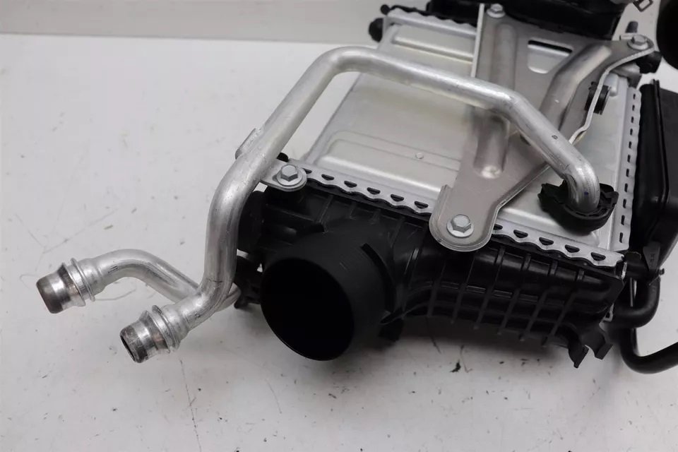 Turbo Intercooler Assembly A2600903100 J218 for Mercedes A35 AMG W177 2020
