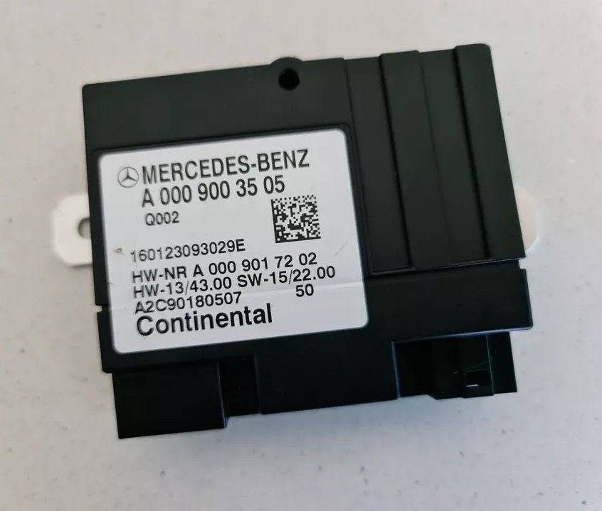 Original Used Fuel Pump Control Unit ECU A0009003505 for Mercedes
