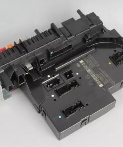 Rear Fuse Relay Box Module 2049060205 OEM 81k for 12-14 Mercede W204 C250 C300 C350