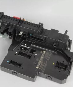 Rear Fuse Relay Box Module 2049060205 OEM 81k for 12-14 Mercede W204 C250 C300 C350
