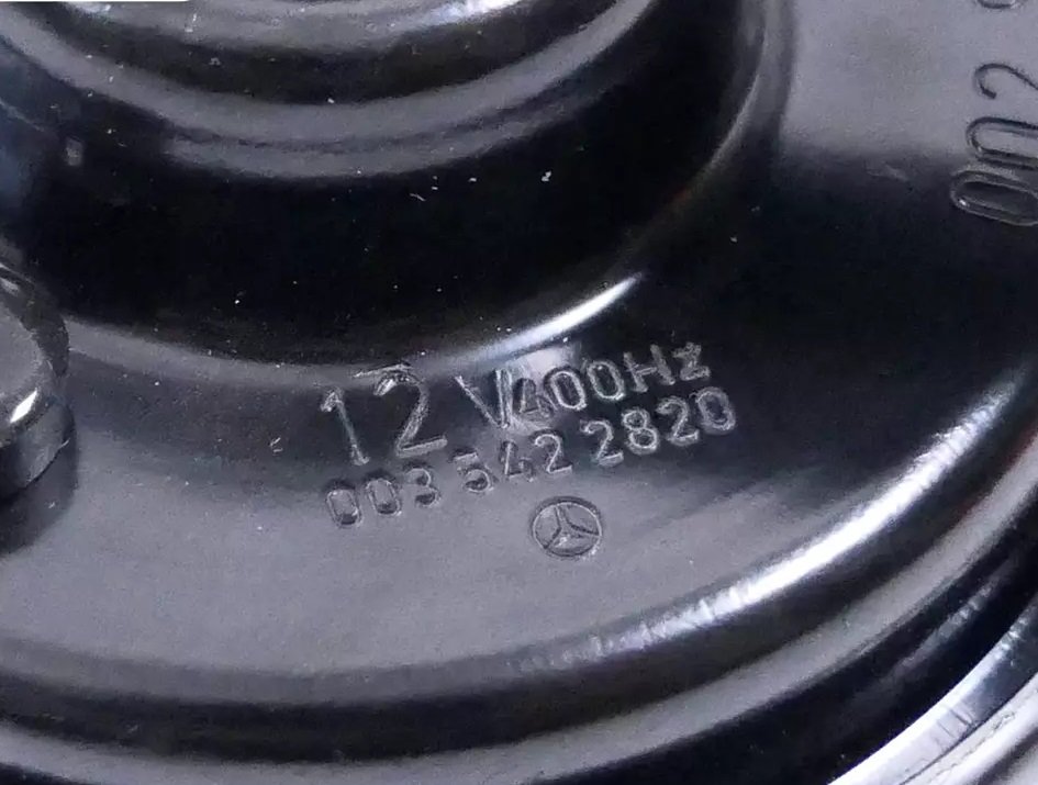 Original Hupe Signalhorn Horn 400HZ A0035422820 for Mercedes W107 C107 350SLC